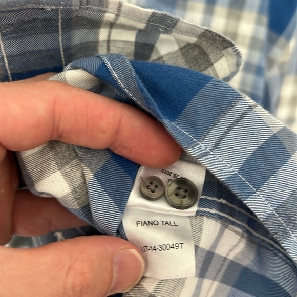 UNTUCKIT Men’s Fiano Plaid Button Down Shirt in Blue XL Tall - Picture 8 of 10